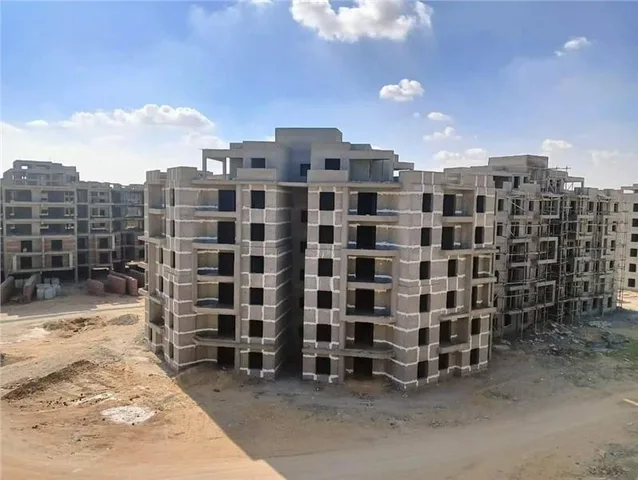 شقة فى كابيتال جاردنز- حدائق العاصمة الادارية\t 171 م2 بحرى للبيع تقسيط كود 50143