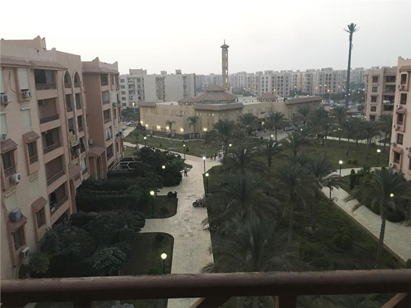 شقة فى مدينة الرحاب 161 م2 شرقي وغربي للايجار قانون جديد كود 40746 - صورة 1