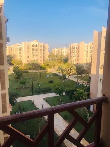 شقة فى مدينة الرحاب 90 م2 قبلى للايجار مفروش كود 43640