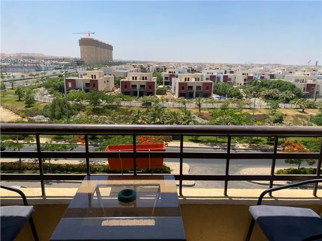 شقة فى مدينتى 103 م2 بحري وغربي للايجار مفروش كود 51267