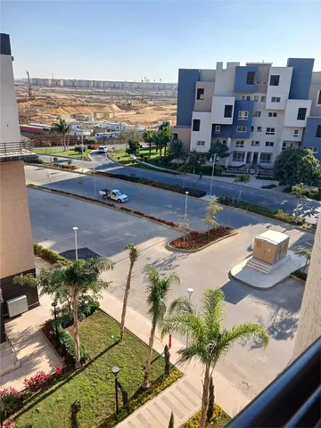 شقة فى مدينتى 78 م2 غربي وقبلي للايجار قانون جديد كود 50944