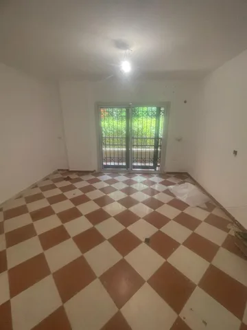 شقة فى مدينتى 96 م2 بحري وشرقي للايجار قانون جديد كود 48039