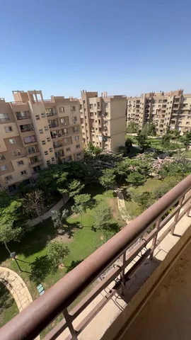 شقة فى مدينتى 91 م2 شرقي وغربي للايجار مفروش كود 54570