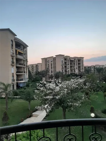 شقة فى مدينة الرحاب 99 م2 قبلى للايجار قانون جديد كود 2679