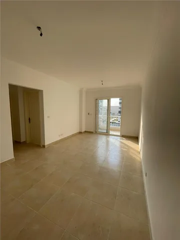 شقة فى مدينتى 78 م2 بحرى للايجار قانون جديد كود 43822