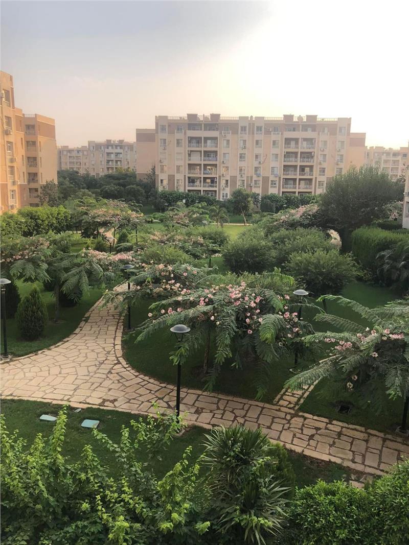 شقة فى مدينتى 96 م2 قبلى للايجار مفروش كود 49051 - صورة 1