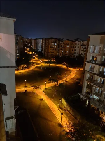 شقة فى مدينتى 320 م2 بحري وغربي للبيع كاش كود 46300