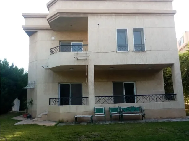 فيلا فى مدينة الرحاب 525 م2 للايجار قانون جديد كود 46944