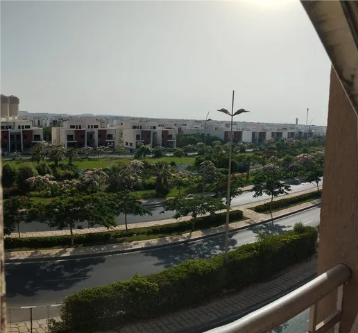 شقة فى مدينتى 89 م2 بحرى للايجار مفروش كود 48161